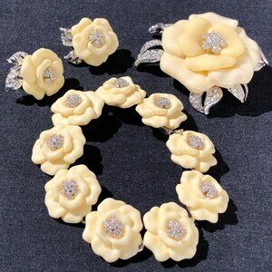Nolan Miller Lara Camellia rose flower set brooch earrings bracelet cream vtg